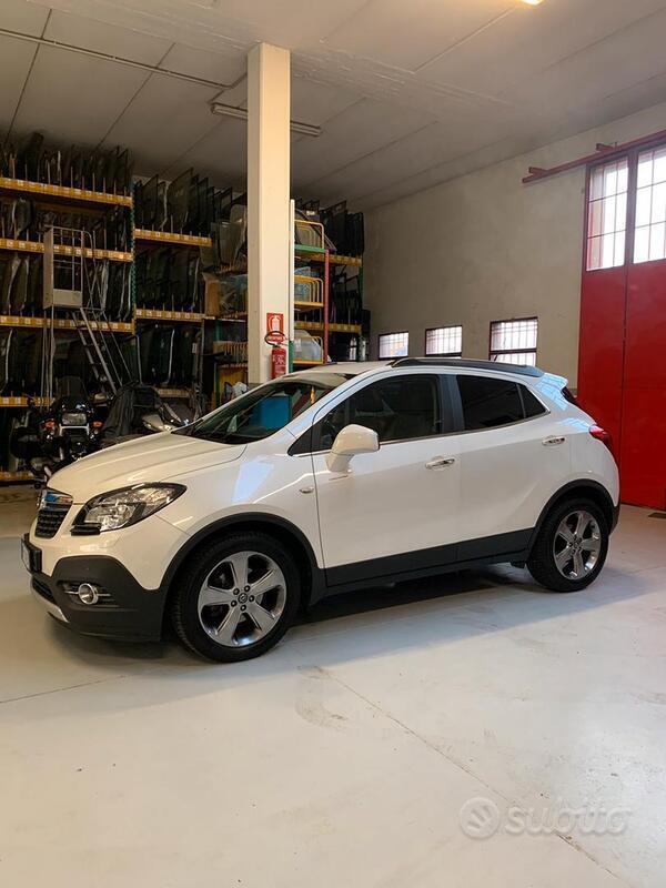 Usato 2012 Opel Mokka 1.4 Benzin 140 CV (12.000 €)