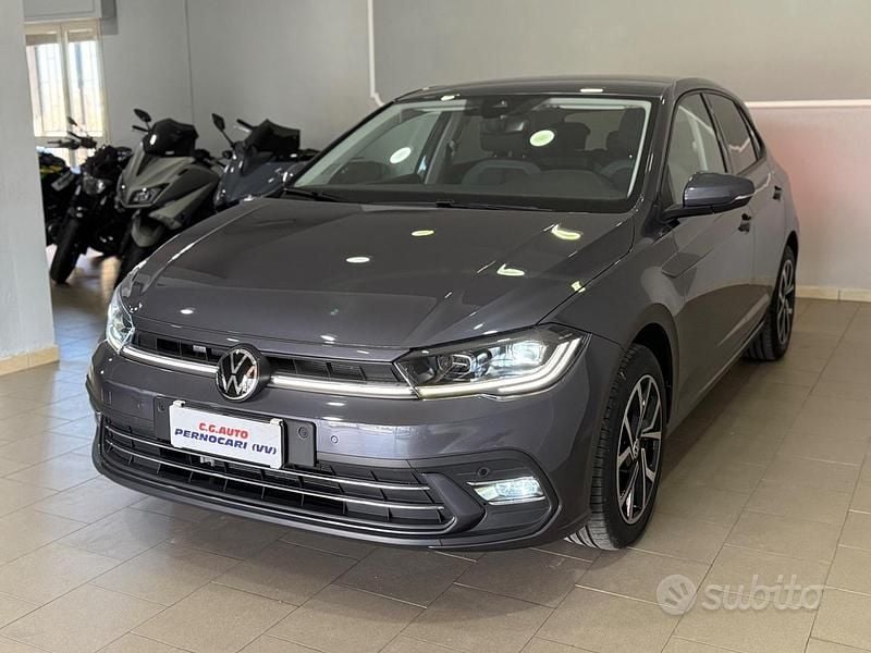 Usata VW Polo Style 95 CV (69 kW) 2023 Grigio Berlina