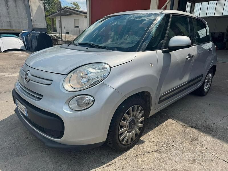 Usata Fiat 500L Lounge 85 CV (62 kW) 2014 Argento Monovolume