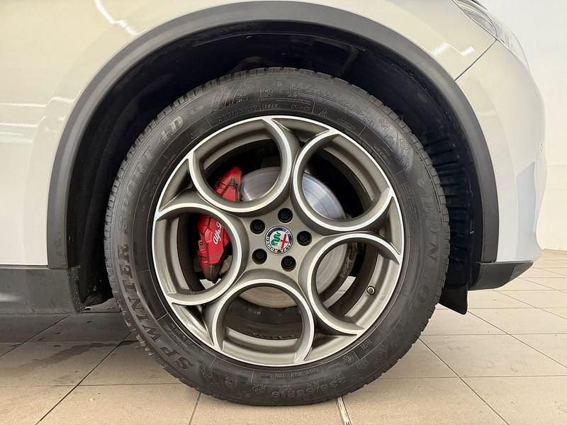 Usata Alfa Romeo Stelvio Sprint 190 CV (139 kW) 2021 Bianco SUV