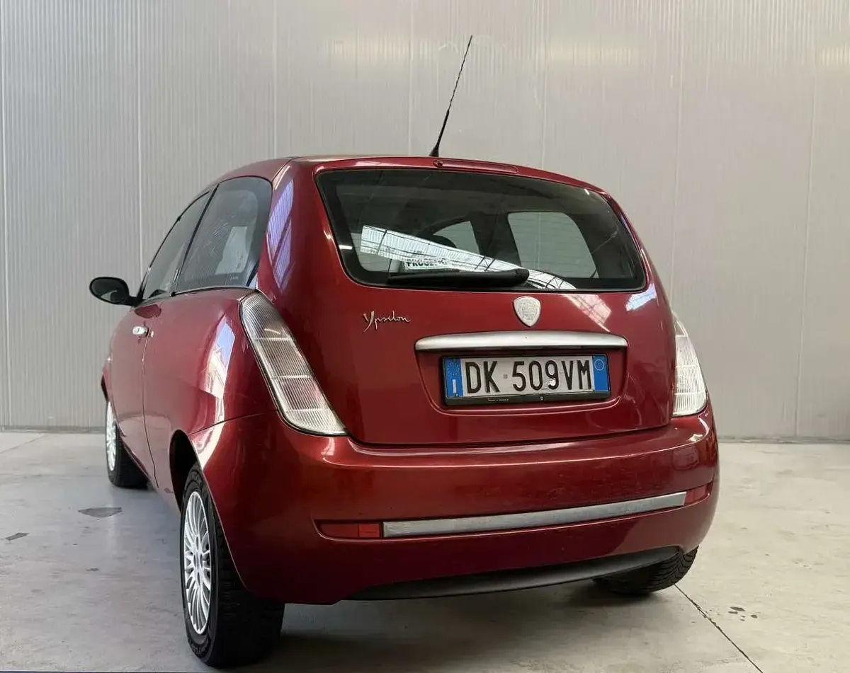 Usata Lancia Ypsilon 60 CV (44 kW) 2009 Other Utilitaria