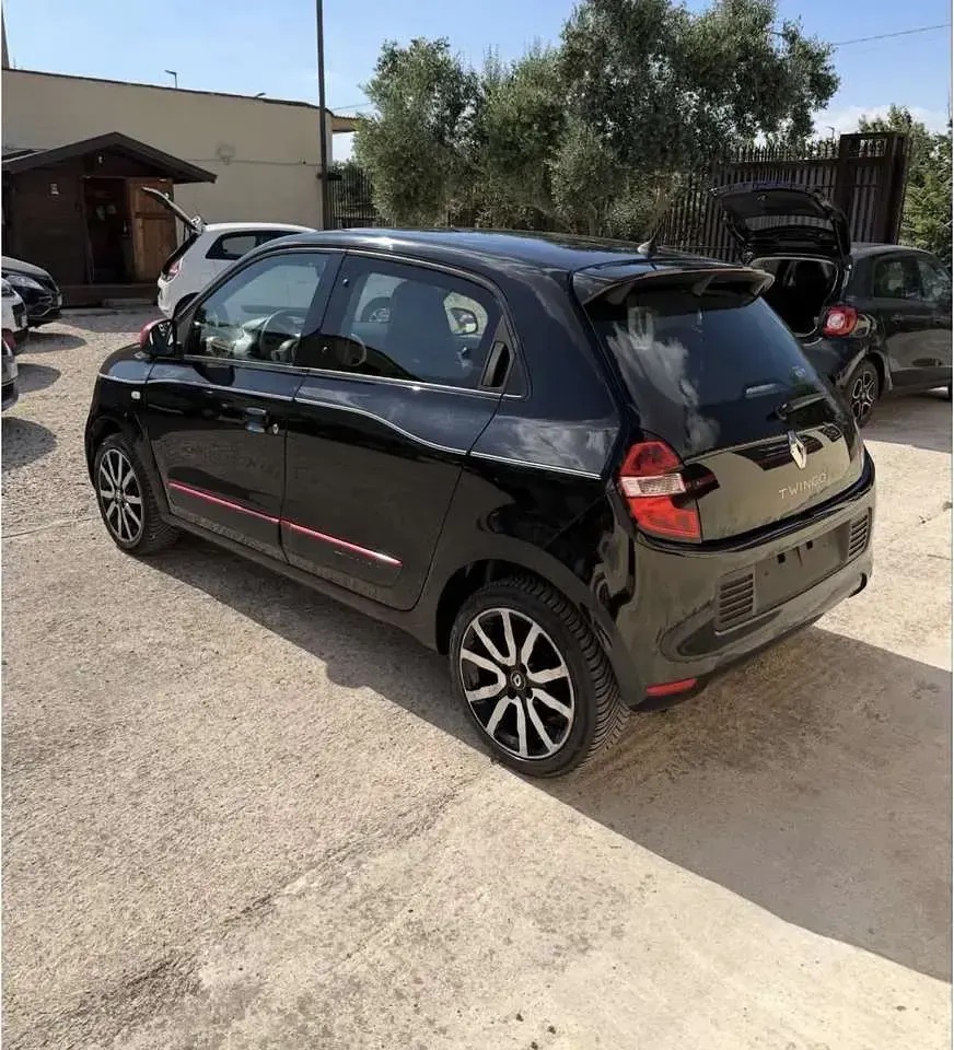 Usata Renault Twingo SE 71 CV (52 kW) 2015 Other Utilitaria