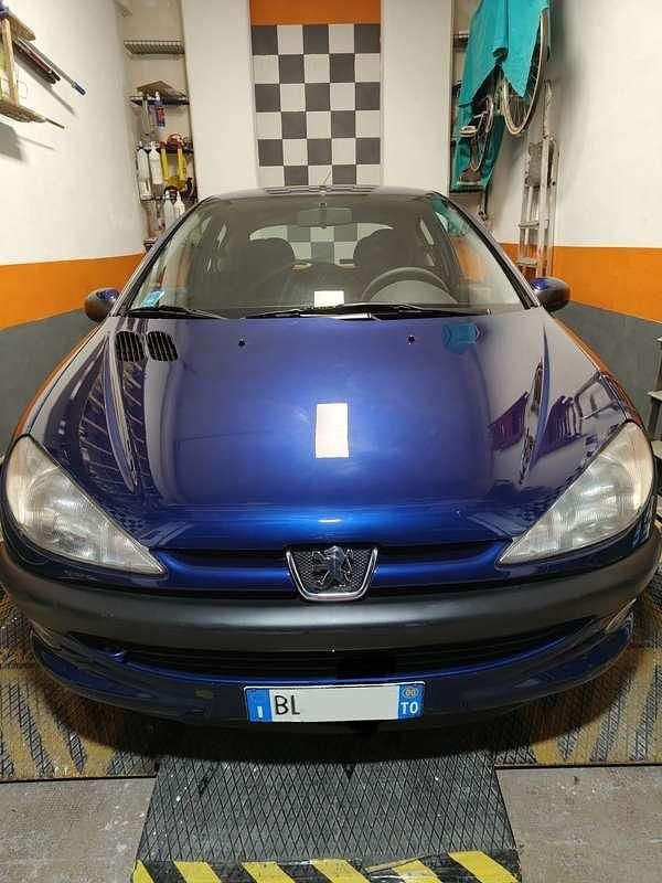 Usata Peugeot 206 60 CV (44 kW) 2000 Blu/azzurro Berlina