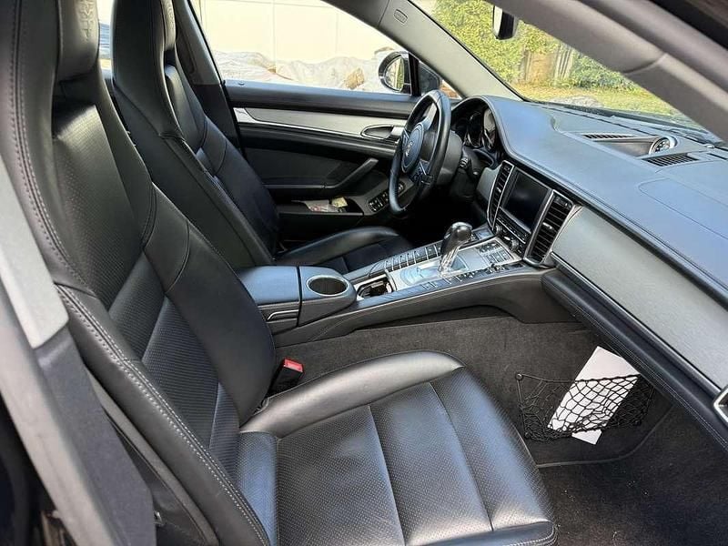 Usata Porsche Panamera 400 CV (294 kW) 2012 Utilitaria