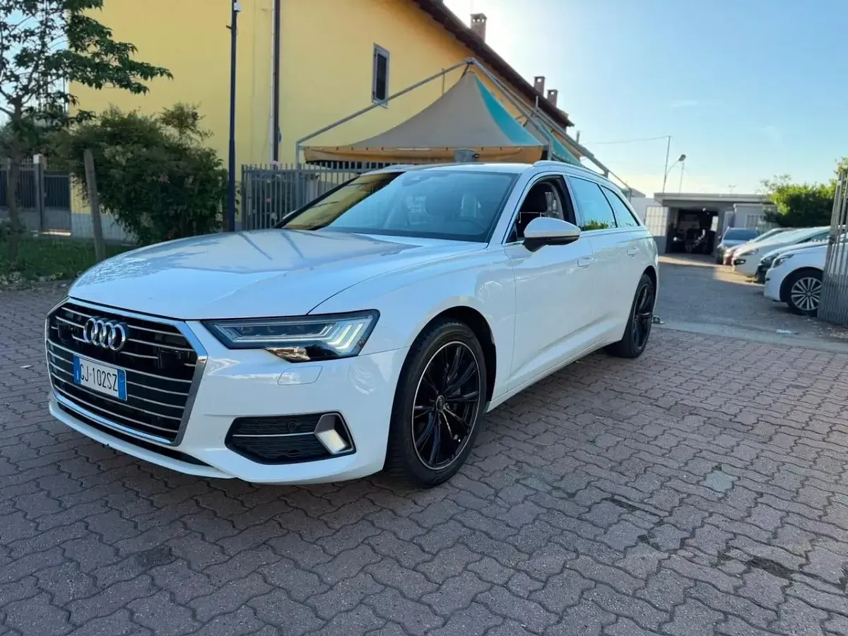 Usata Audi A6 Business 203 CV (149 kW) 2022 Bianco Station wagon