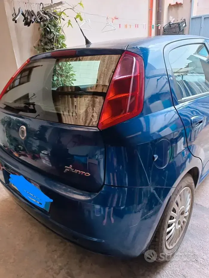 Usata Fiat Punto 75 CV (55 kW) 2007 Utilitaria