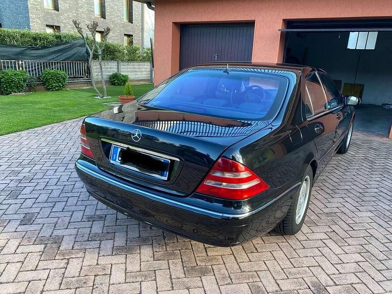Usata Mercedes S320 197 CV (144 kW) 2001 Nero Berlina
