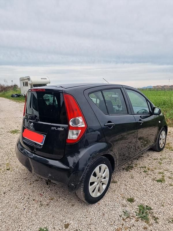 Usata Suzuki Splash 85 CV (62 kW) 2011 Nero Utilitaria