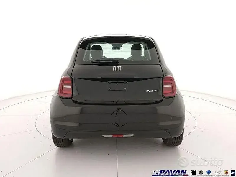 Nuova Fiat 500 Icon 65 CV (47 kW) 2026 Nero Berlina