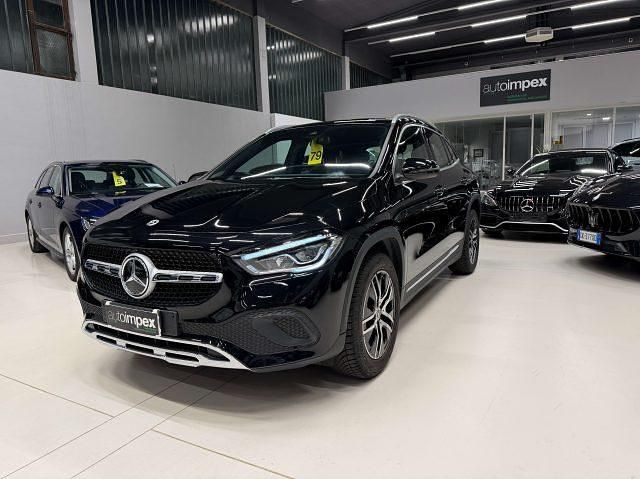 Usata Mercedes GLA220 190 CV (139 kW) 2023 Nero SUV