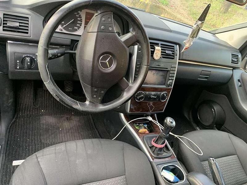 Usata Mercedes B200 Chrome 140 CV (102 kW) 2008 Nero Monovolume