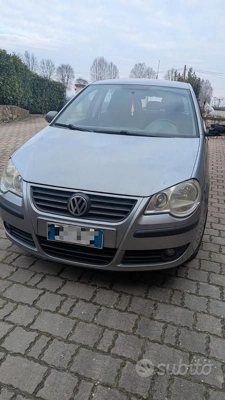 Usata VW Polo 68 CV (50 kW) 2009 Grigio Utilitaria