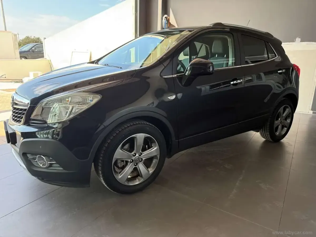 Usata Opel Mokka Cosmo 131 CV (96 kW) 2013 Nero SUV