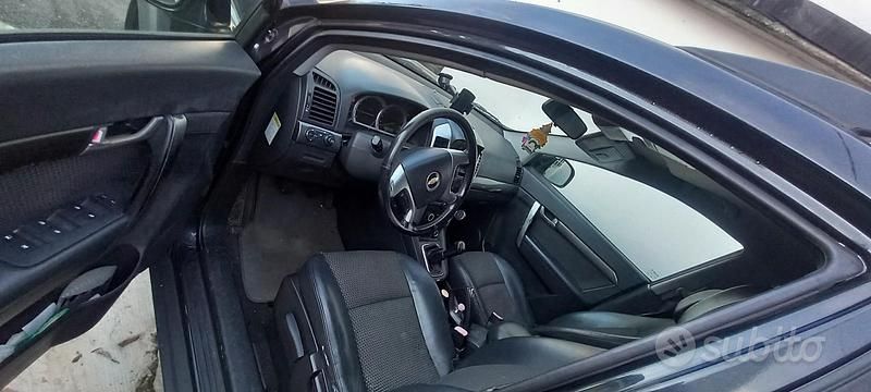 Usata Chevrolet Captiva 127 CV (93 kW) 2009 Nero SUV