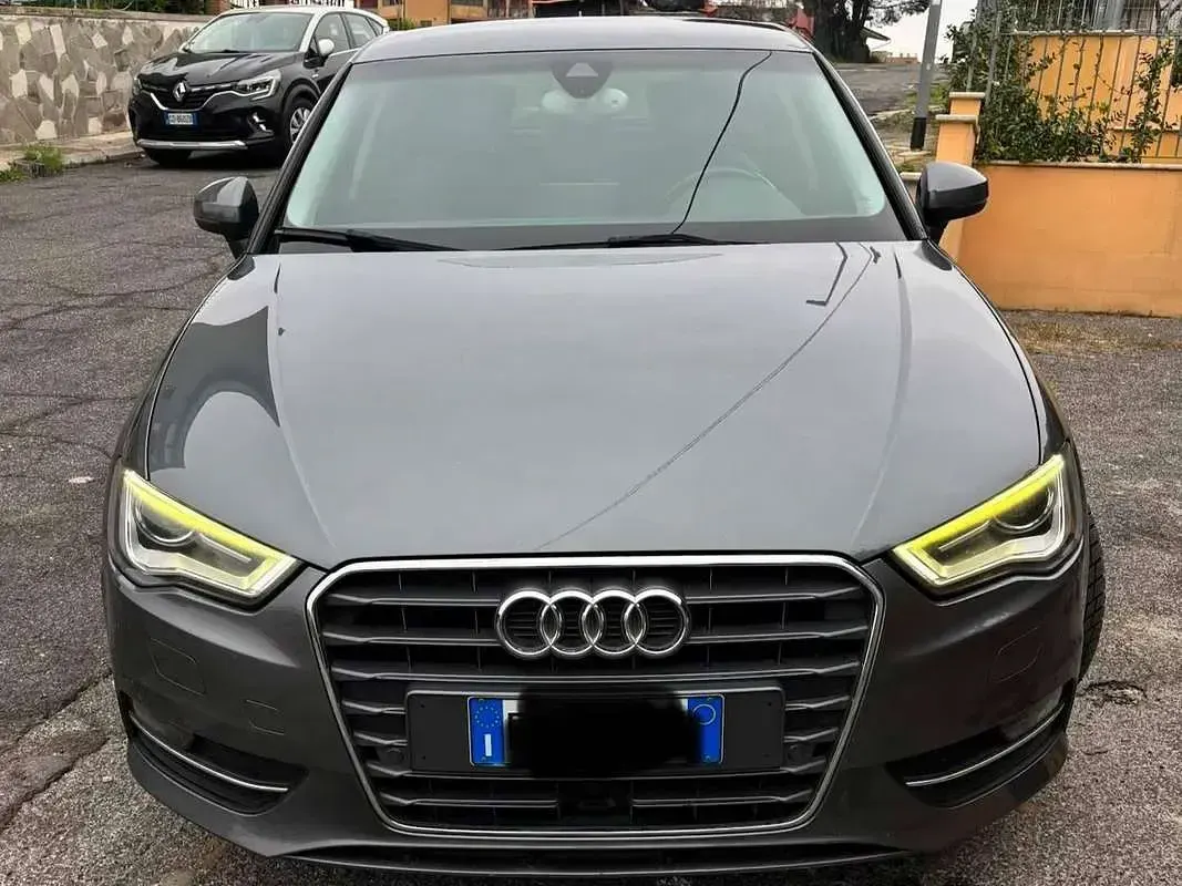 Usata Audi A3 Attraction 150 CV (110 kW) 2014 Grigio Berlina