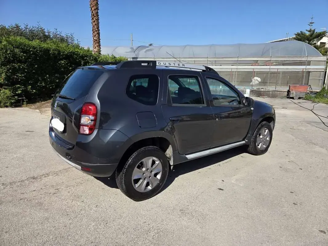 Usata Dacia Duster Lauréate 109 CV (80 kW) 2015 SUV