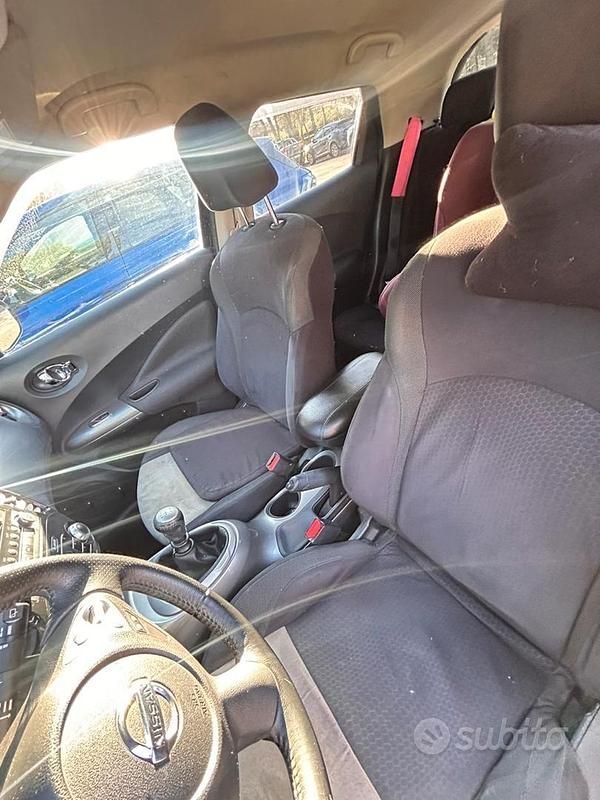 Usata Nissan Juke Acenta 110 CV (80 kW) 2011 Grigio SUV