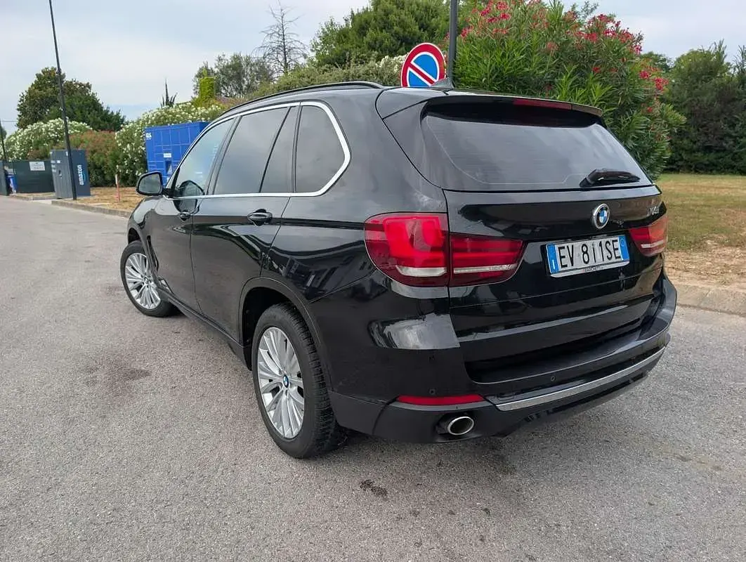 Usata BMW X5 258 CV (189 kW) 2014 Nero SUV