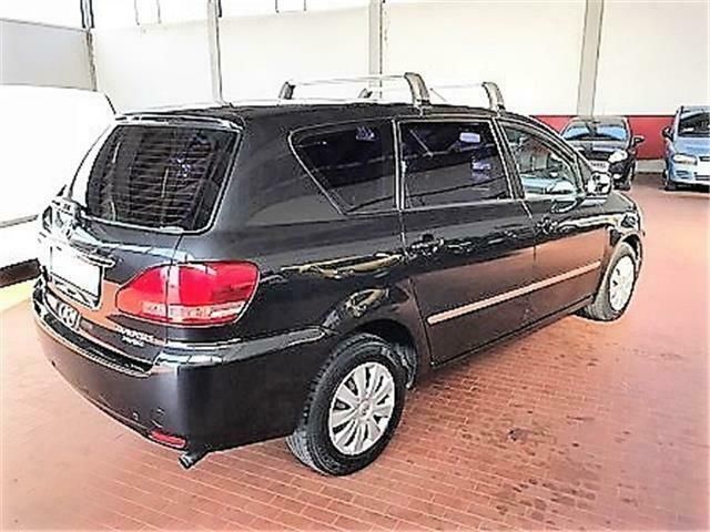 Toyota avensis verso 2002
