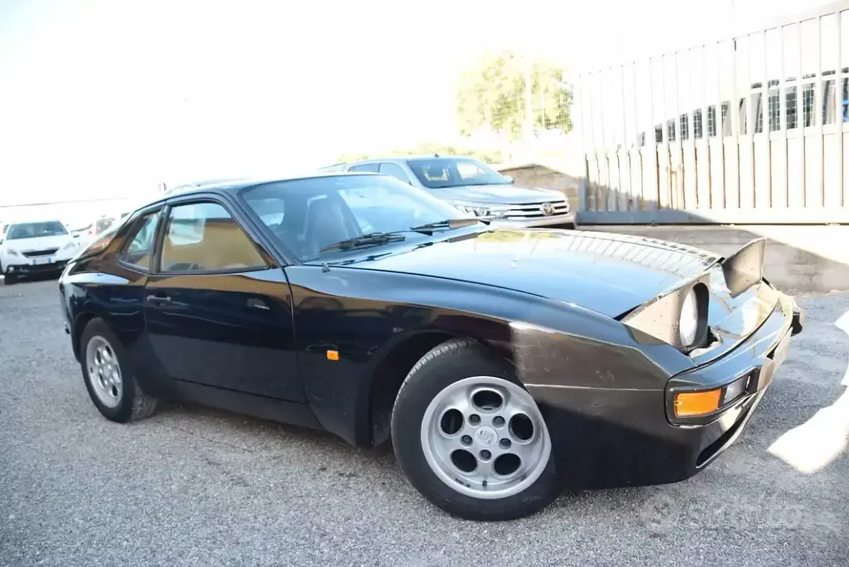 Usata Porsche 944 163 CV (119 kW) 1986 Nero Coupé
