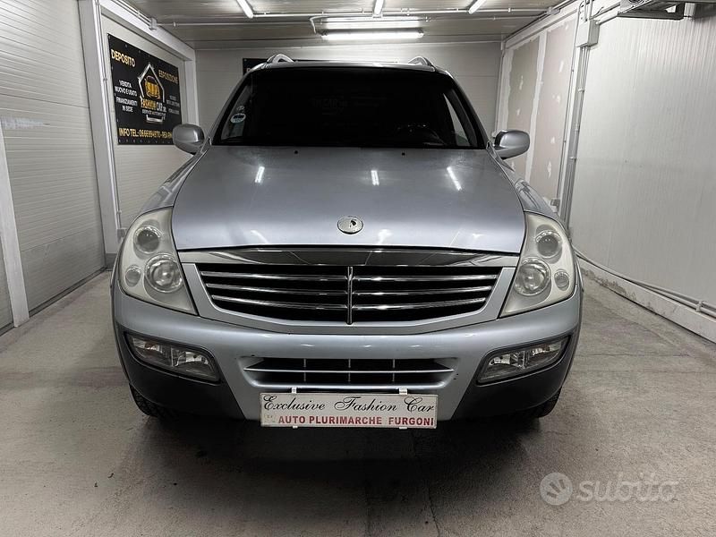 Grigio Usata 2006 Ssangyong (KGM) Rexton SUV | 2490 € (Ottimo prezzo) - Immagine 1/4