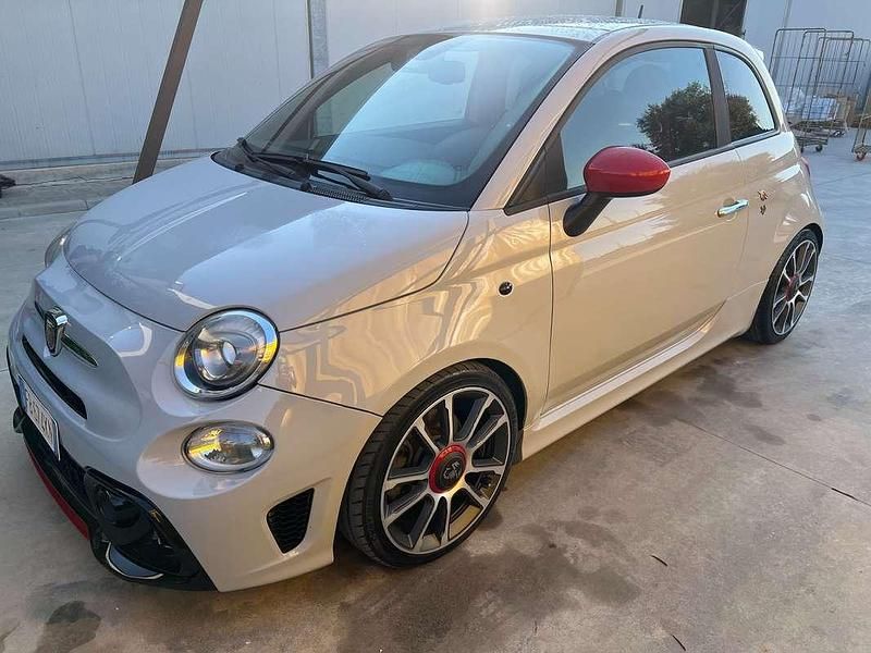 Usata Abarth 595 Custom 135 CV (99 kW) 2015 Utilitaria