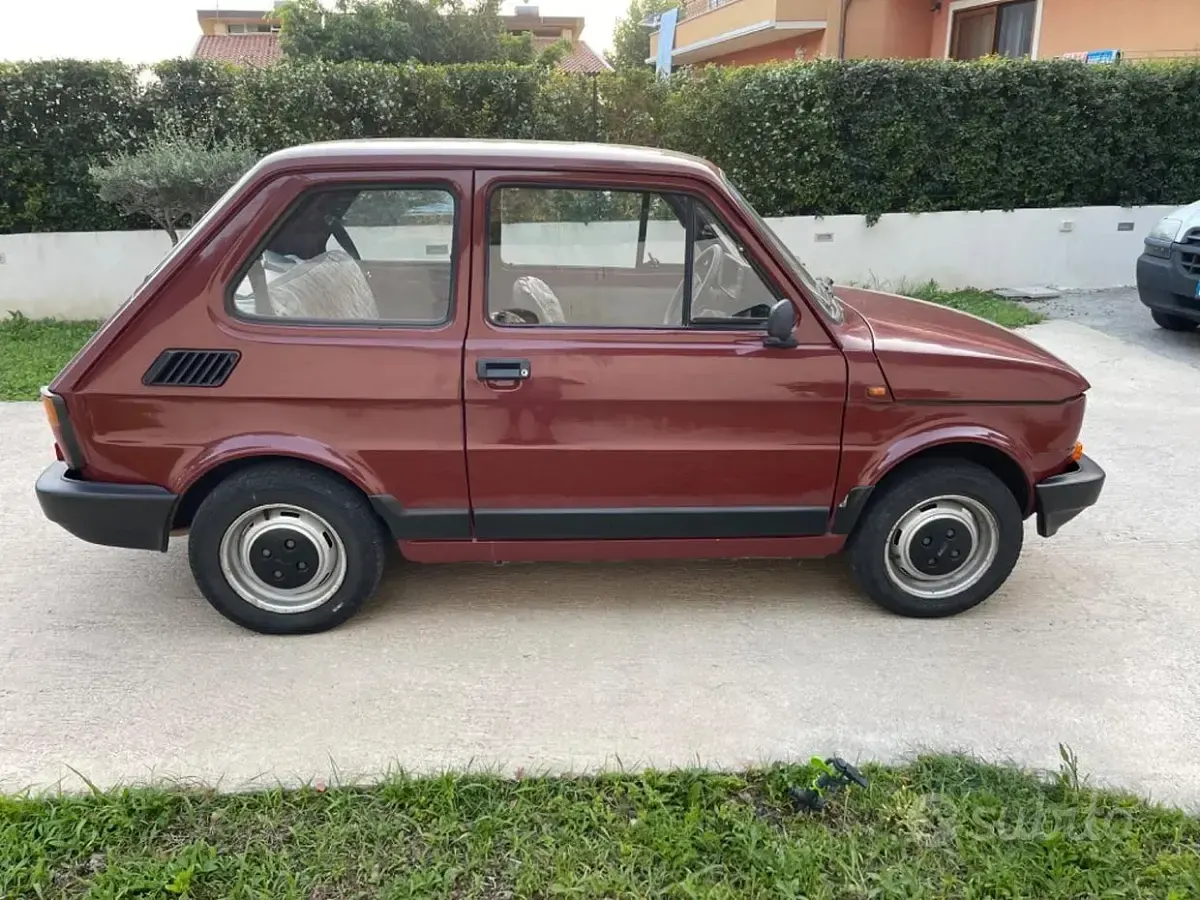 Usata Fiat 126 24 CV (17 kW) 1986 Marrone Utilitaria
