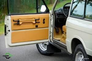 Usata Land Rover Range Rover Classic 132 CV (97 kW) 1981 Grigio SUV