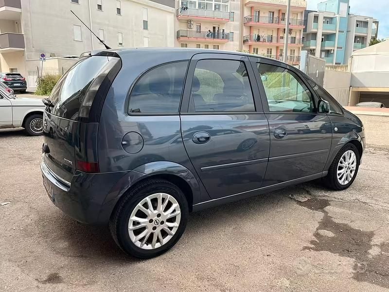 Usata Opel Meriva 2010 Monovolume