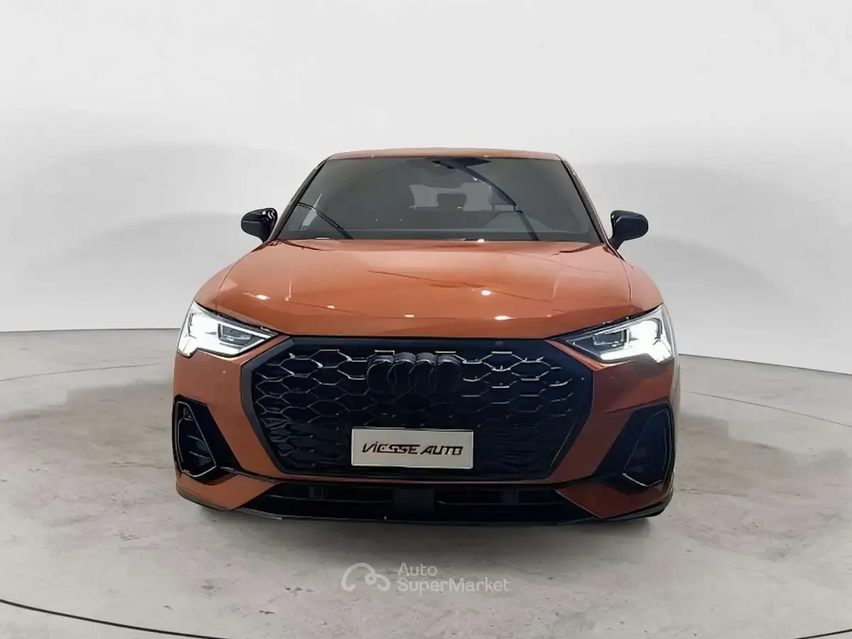 Usata Audi Q3 S-Line 150 CV (110 kW) 2023 Arancione SUV