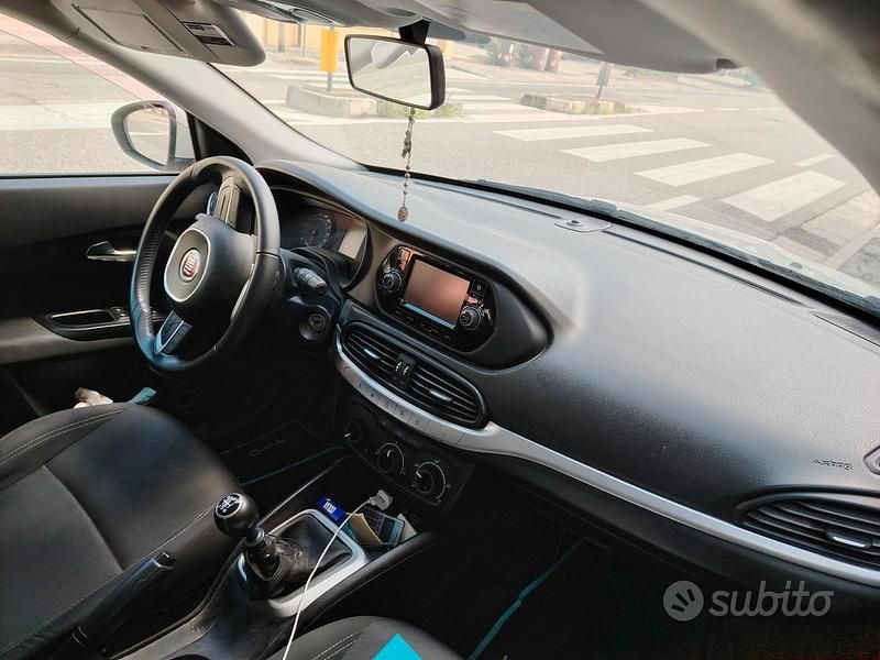 Usata Fiat Tipo Wagon 84 CV (61 kW) 2019 Bianco Station wagon