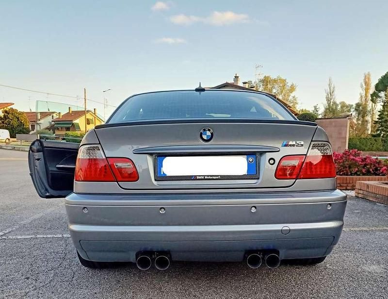 Usata BMW M3 Efficient Dynamics 345 CV (253 kW) 2005 Grigio Coupé