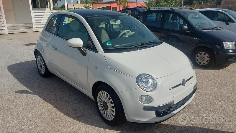 Usata Fiat 500 Lounge 69 CV (50 kW) 2011 Bianco Berlina