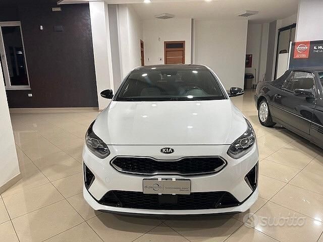 Usata Kia ProCeed GT-Line 136 CV (100 kW) 2019 Bianco Station wagon