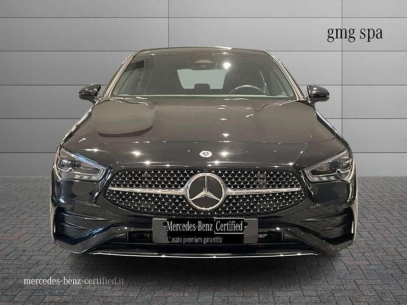 Begagnad Mercedes CLA180 Shooting Brake Advanced Plus 116 HK (85 kW) 2024 Svart Kombi