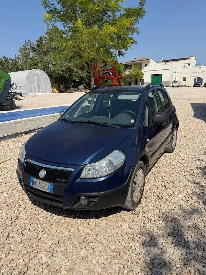 Usata Fiat Sedici Emotion 120 CV (88 kW) 2007 SUV