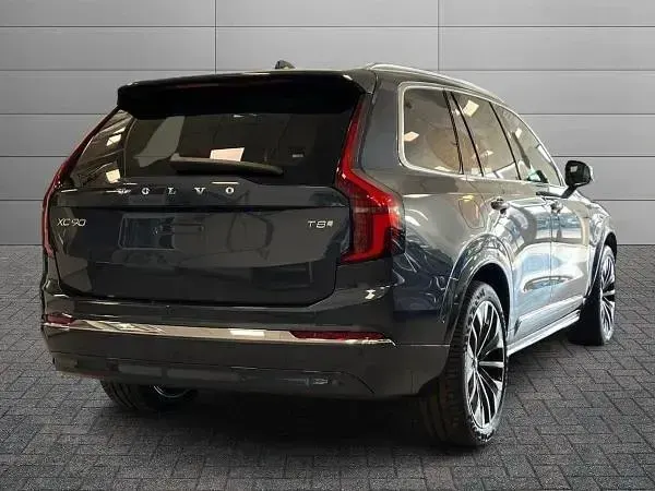 Usata Volvo XC90 310 CV (228 kW) 2024 Denim blue SUV