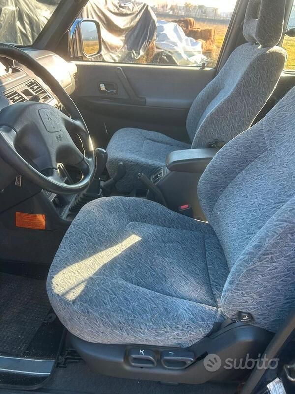 Usata Mitsubishi Pajero Select 100 CV (73 kW) 1997 Blu SUV