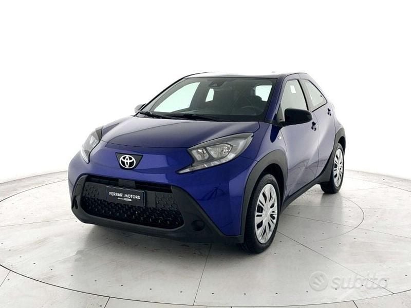 Usata Toyota Aygo X Active 72 CV (52 kW) 2025 Blu SUV