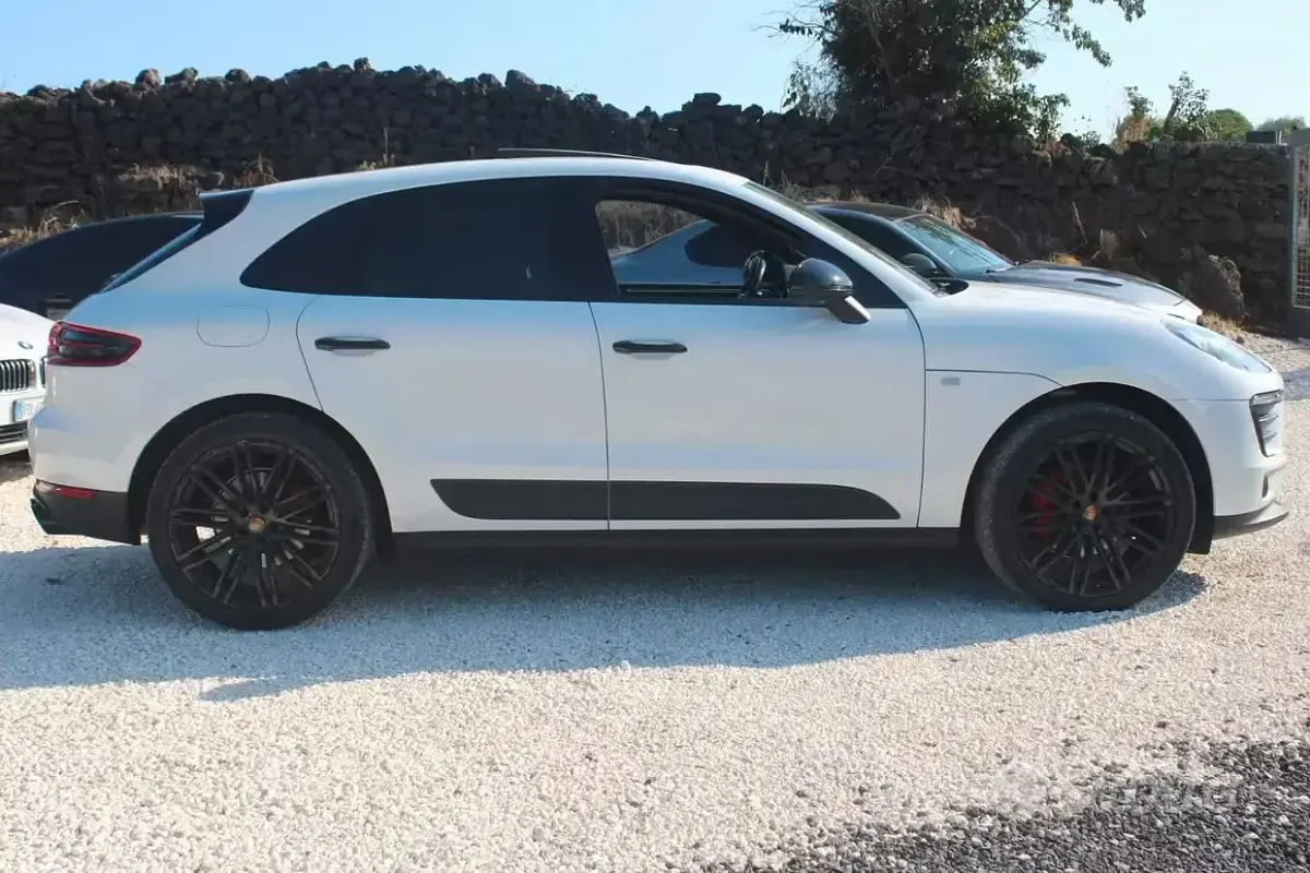 Usata Porsche Macan 252 CV (185 kW) 2018 Bianco SUV