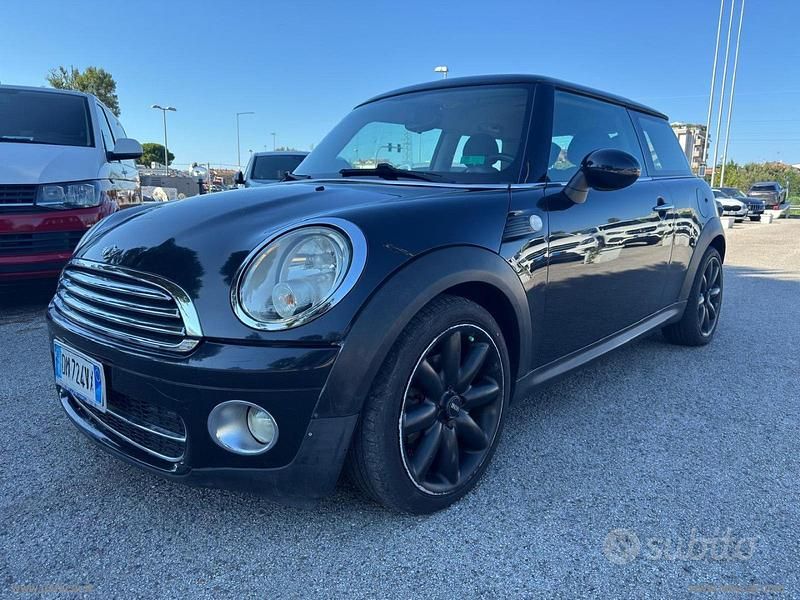 Nero Usata 2008 Mini Cooper D Chili Utilitaria | 2900 € (Ottimo prezzo) - Immagine 1/4