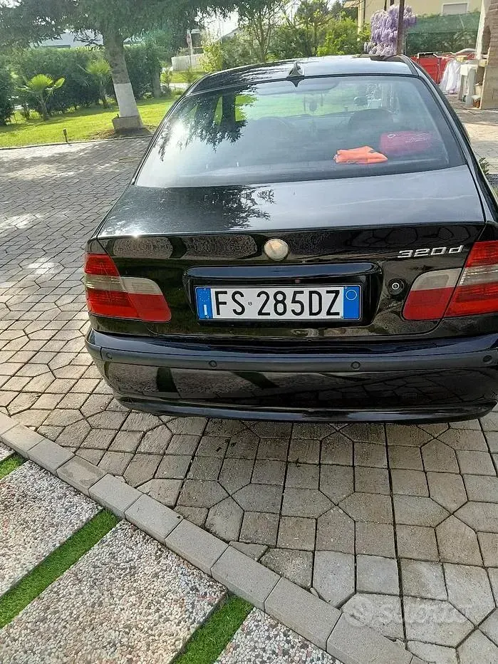 Usata BMW 320 150 CV (110 kW) 2003 Nero Berlina