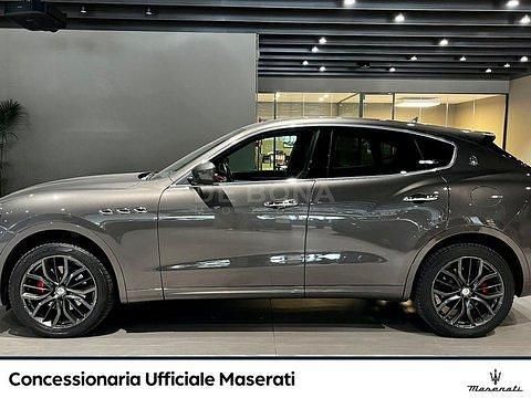 Usata Maserati Levante 250 CV (183 kW) 2017 Grigio SUV