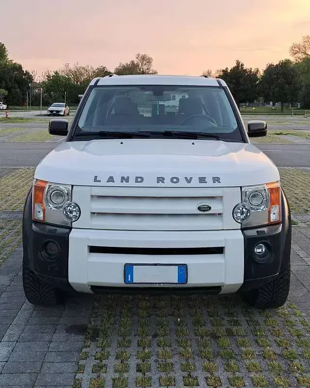 Usata Land Rover Discovery 3 SE 190 CV (139 kW) 2008 Bianco SUV