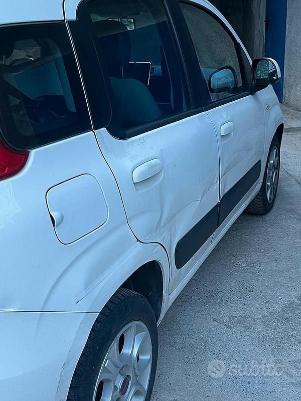 Usata Fiat Panda Lounge 86 CV (63 kW) 2013 Bianco Berlina