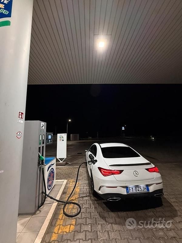 Usata Mercedes CLA220 2019 Bianco Berlina