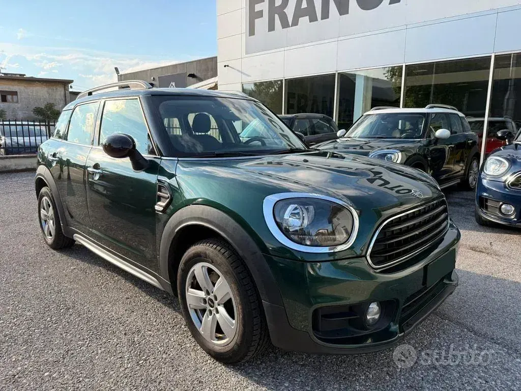 Usata Mini Cooper Countryman Hype 136 CV (100 kW) 2018 Verde SUV