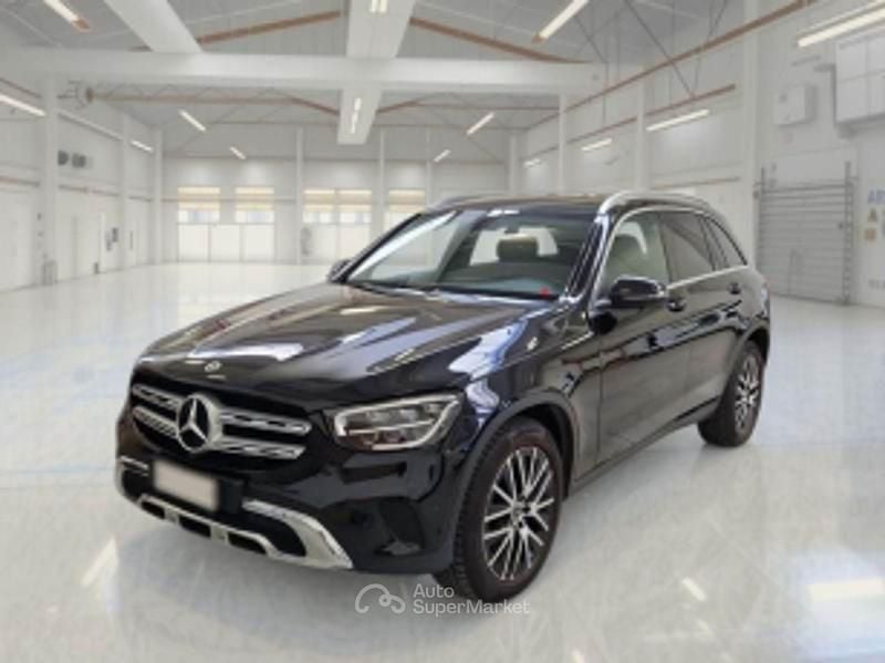 Usata Mercedes GLC200 163 CV (119 kW) 2021 Nero SUV