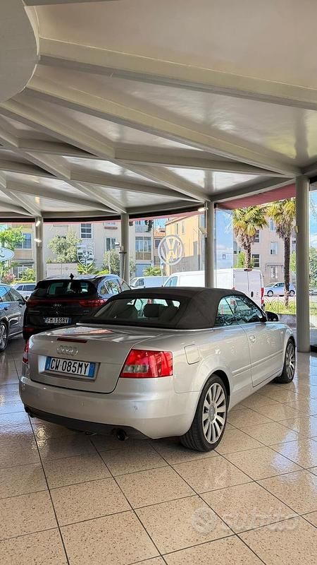 Usata Audi A4 Cabriolet 163 CV (119 kW) 2005 Argento Cabrio