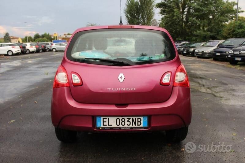 Usata Renault Twingo 75 CV (55 kW) 2012 Lilla Utilitaria